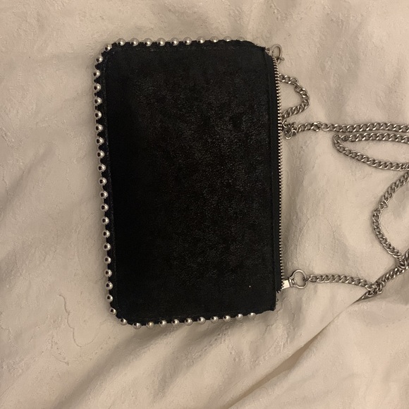Black crossbody purse - Picture 3 of 3